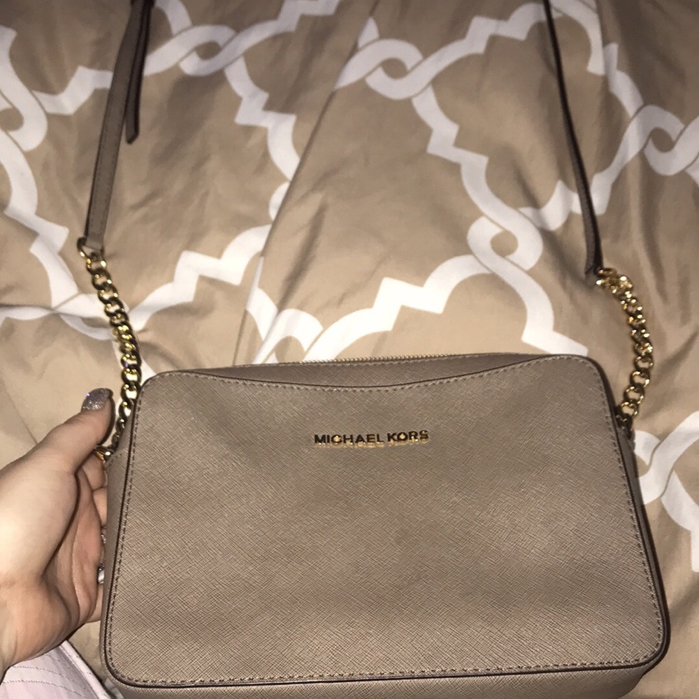 Michael Kohrs over shoulder